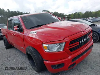 2020 Ram 1500 Big Horn z VIN 1C6SRFFT3LN301735, wystawiony jako IAAI lot #41954914 z przebiegiem 95 279 mil mil oraz . Historia ofert i sprzedaży dostępna na DreamBid. Obrazek 13.