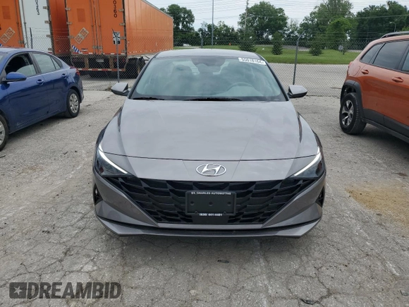 2023 Hyundai Elantra SEL with VIN KMHLS4AG7PU500424, listed as a Copart auction lot 55018164 with 2,642 mi miles and Salvage Title. Bid and sale history available at DreamBid. Image 5.