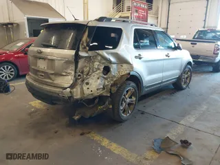 2013 Ford Explorer Limited with VIN 1FM5K8F81DGC06481, listed as a IAAI auction lot 41450796 with 173,488 mi miles. Bid and sale history available at carsss.com. Image 4.
