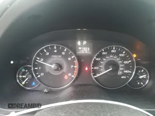 2011 Subaru Outback 2.5i z VIN 4S4BRBAC9B3353790, wystawiony jako Copart lot #57381165 z przebiegiem 175 761 mil mil oraz Szkody całkowita. Historia ofert i sprzedaży dostępna na DreamBid. Obrazek 9.