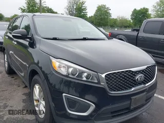 2018 Kia Sorento LX z VIN 5XYPG4A37JG412910, wystawiony jako IAAI lot #42466741 z przebiegiem 170 131 mil mil oraz . Historia ofert i sprzedaży dostępna na DreamBid. Obrazek 1.