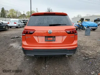 2019 Volkswagen Tiguan SE with VIN 3VV2B7AX8KM152231, listed as a Copart auction lot 52824585 with 43,410 mi miles and Salvage Title. Bid and sale history available at carsss.com. Image 6.