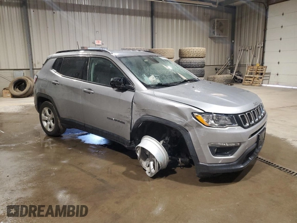 2018 Jeep Compass Latitude with VIN 3C4NJDBB9JT484232, listed as a Copart auction lot 50371705 with 77,464 mi miles and Salvage Title. Bid and sale history available at DreamBid. Image 4.