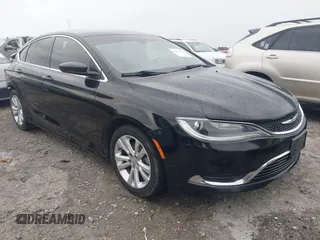2015 Chrysler 200 Limited z VIN 1C3CCCAB3FN709964, wystawiony jako IAAI lot #41851090 z przebiegiem 146 007 mil mil oraz . Historia ofert i sprzedaży dostępna na DreamBid. Obrazek 1.