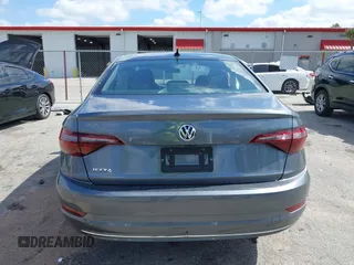 2021 Volkswagen Jetta S z VIN 3VWC57BU7MM013061, wystawiony jako IAAI lot #42148885 z przebiegiem 47 367 mil mil oraz . Historia ofert i sprzedaży dostępna na DreamBid. Obrazek 17.