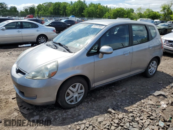 2007 Honda Fit с VIN JHMGD38457S043676, выставлен на аукционе Copart как лот 57217005 с пробегом 208 480 миль миль и Чистый • Clean title. История ставок и продаж доступна на DreamBid. Изображение 1.