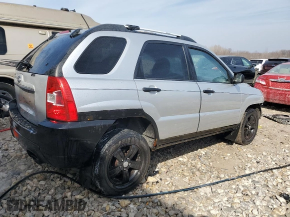 2010 Kia Sportage LX with VIN KNDKG3A4XA7722754, listed as a Copart auction lot 48991575 with 190,149 mi miles and Clean Title. Bid and sale history available at carsss.com. Image 3.