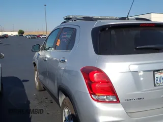 2020 Chevrolet Trax LT с VIN KL7CJPSB1LB010835, выставлен на аукционе IAAI как лот 42832682 с пробегом 51 060 миль миль и . История ставок и продаж доступна на DreamBid. Изображение 24.