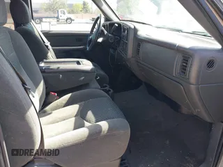 2004 Chevrolet Avalanche z VIN 3GNEC12T34G179833, wystawiony jako IAAI lot #42004426 z przebiegiem 174 329 mil mil oraz . Historia ofert i sprzedaży dostępna na DreamBid. Obrazek 5.