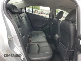 2018 Mazda 3 Touring z VIN 3MZBN1V38JM206424, wystawiony jako Copart lot #57914015 z przebiegiem 93 095 mil mil oraz Szkoda całkowita • Salvage title. Historia ofert i sprzedaży dostępna na DreamBid. Obrazek 10.