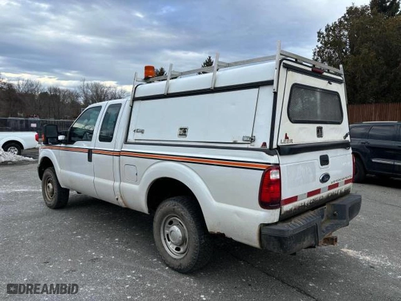 2015 Ford Super Duty F-250 SRW XLT with VIN 1FT7X2B60FEA05170, listed as a Copart auction lot 48028795 with 185,618 mi miles and Clean Title. Bid and sale history available at carsss.com. Image 3.