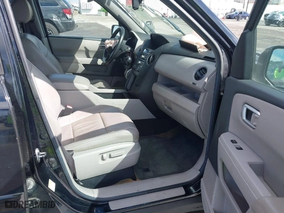 2013 Honda Pilot EX-L with VIN 5FNYF3H50DB036488, listed as a IAAI auction lot 41785377 with 1 mi miles. Bid and sale history available at carsss.com. Image 5.