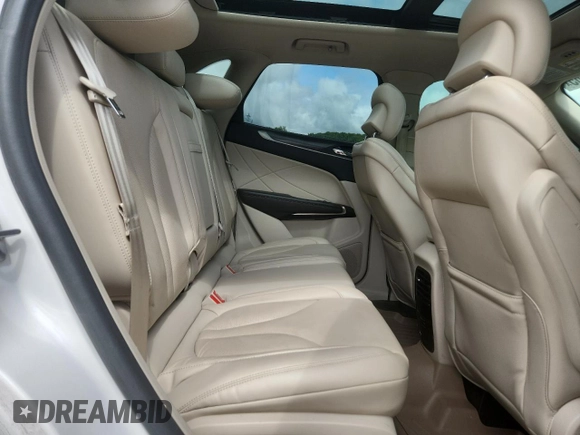2018 Lincoln MKC Reserve with VIN 5LMCJ3C98JUL12561, listed as a Copart auction lot 58420665 with 66,790 mi miles and Salvage title. Bid and sale history available at DreamBid. Image 11.