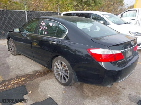 2015 Honda Accord Sedan Sport with VIN 1HGCR2F5XFA004000, listed as a IAAI auction lot 40705086 with 149416 miles. Bid and sale history available at carsss.com. Image 3.