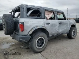 2022 Ford Bronco with VIN 1FMEE5DP1NLA98307, listed as a Copart auction lot 47690365 with 34,490 mi miles and Salvage Title. Bid and sale history available at DreamBid. Image 3.