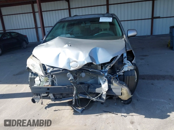 2013 Toyota Sienna XLE AAS with VIN 5TDYK3DC3DS297044, listed as a IAAI auction lot 42552470 with 143,947 mi miles and . Bid and sale history available at DreamBid. Image 6.