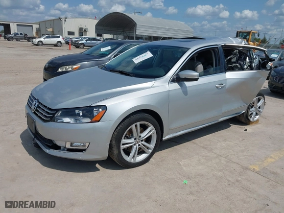 2015 Volkswagen Passat 2.0L TDI SEL Premium with VIN 1VWCV7A33FC041596, listed as a IAAI auction lot 40328327 with 161,489 mi miles. Bid and sale history available at carsss.com. Image 18.