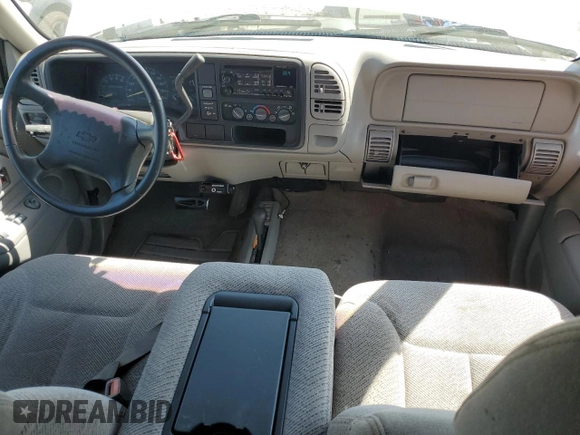 1997 Chevrolet Silverado 1500 with VIN 2GCEK19R7V1214129, listed as a Copart auction lot 54271075 with 153,543 mi miles and Clean Title. Bid and sale history available at DreamBid. Image 8.