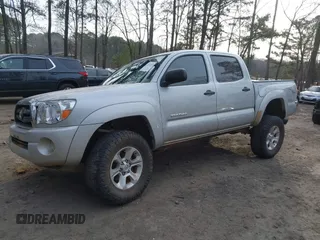 2005 Toyota Tacoma z VIN 5TELU42N55Z069789, wystawiony jako IAAI lot #41320317 z przebiegiem 198 262 mil mil oraz . Historia ofert i sprzedaży dostępna na DreamBid. Obrazek 16.