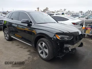 2023 Audi Q5 Premium Plus z VIN WA1BBAFY7P2187588, wystawiony jako IAAI lot #42052046 z przebiegiem 18 987 mil mil oraz . Historia ofert i sprzedaży dostępna na DreamBid. Obrazek 1.