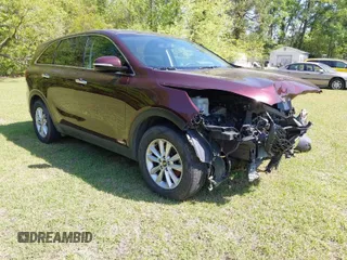 2019 Kia Sorento LX V6 with VIN 5XYPGDA53KG482701, listed as a IAAI auction lot 42036880 with 161,526 mi miles. Bid and sale history available at carsss.com. Image 1.