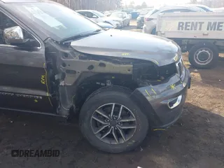2021 Jeep Grand Cherokee 80th Anniversary with VIN 1C4RJFBG8MC637210, listed as a IAAI auction lot 41629628 with 40,637 mi miles and . Bid and sale history available at DreamBid. Image 6.