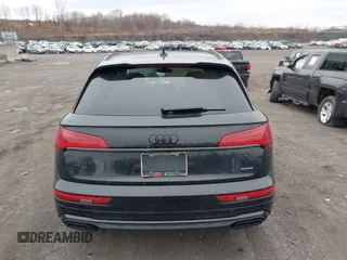 2022 Audi Q5 S line Prestige with VIN WA1FAAFY5N2110946, listed as a IAAI auction lot 41887991 with 39,170 mi miles. Bid and sale history available at carsss.com. Image 16.