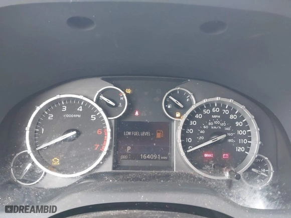 2014 Toyota Tundra 4WD Truck SR5 with VIN 5TFDY5F19EX412813, listed as a IAAI auction lot 41652585 with 164,091 mi miles. Bid and sale history available at carsss.com. Image 7.