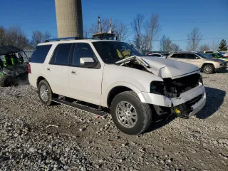 2014 Ford Expedition Limited с VIN 1FMJU2A59EEF17270, выставлен на аукционе Copart как лот 53839385 с пробегом 171 088 миль миль и Чистый • Clean title. История ставок и продаж доступна на DreamBid. Изображение 4.