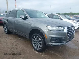 2017 Audi Q7 Prestige z VIN WA1VAAF76HD027540, wystawiony jako IAAI lot #42318658 z przebiegiem 82 619 mil mil oraz . Historia ofert i sprzedaży dostępna na DreamBid. Obrazek 1.