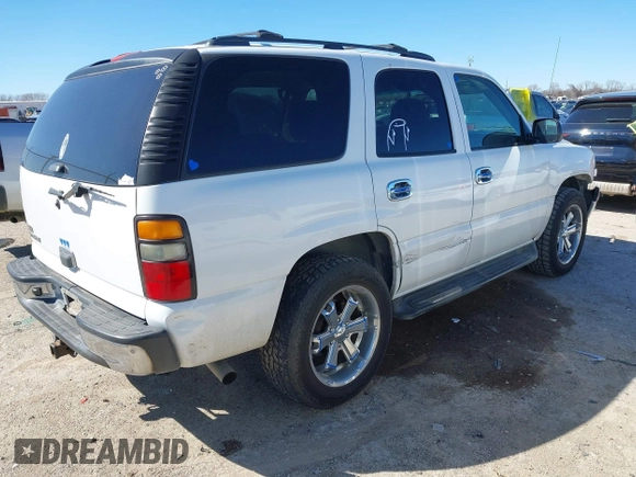 2006 Chevrolet Tahoe LS with VIN 1GNEC13V36R143059, listed as a IAAI auction lot 41727459 with 230,849 mi miles. Bid and sale history available at carsss.com. Image 4.
