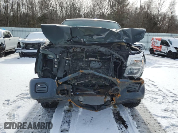 2016 Ford F-350 with VIN 1FDRF3B6XGEC44305, listed as a Copart auction lot 41782615 with 174,301 mi miles and Salvage title. Bid and sale history available at DreamBid. Image 5.