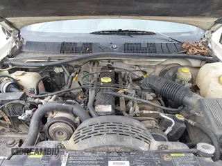1996 Jeep Grand Cherokee Laredo with VIN 1J4FX58S1TC278511, listed as a IAAI auction lot 41837339 with 303,947 mi miles. Bid and sale history available at carsss.com. Image 10.
