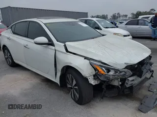 2021 Nissan Altima SV with VIN 1N4BL4DV8MN310134, listed as a IAAI auction lot 42418448 with 96,140 mi miles and . Bid and sale history available at DreamBid. Image 1.