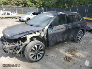 2020 Volkswagen Tiguan SEL Premium R-Line with VIN 3VV4B7AX9LM164690, listed as a Copart auction lot 71342434 with 62,009 mi miles and Salvage Title. Bid and sale history available at carsss.com. Image 1.