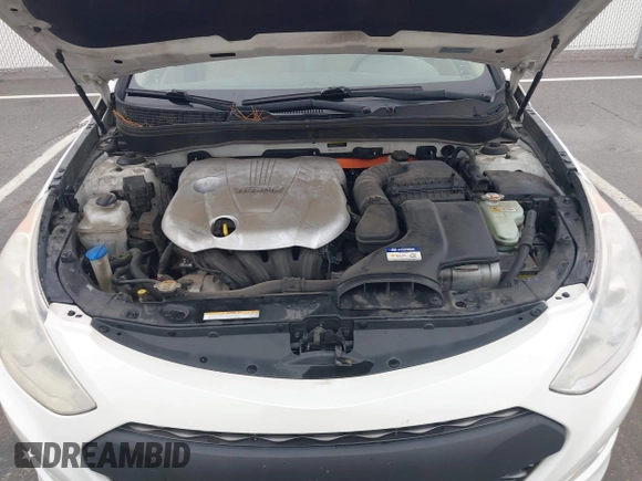 2012 Hyundai Sonata Hybrid with VIN KMHEC4A44CA038170, listed as a IAAI auction lot 41945015 with 90,404 mi miles and . Bid and sale history available at DreamBid. Image 10.
