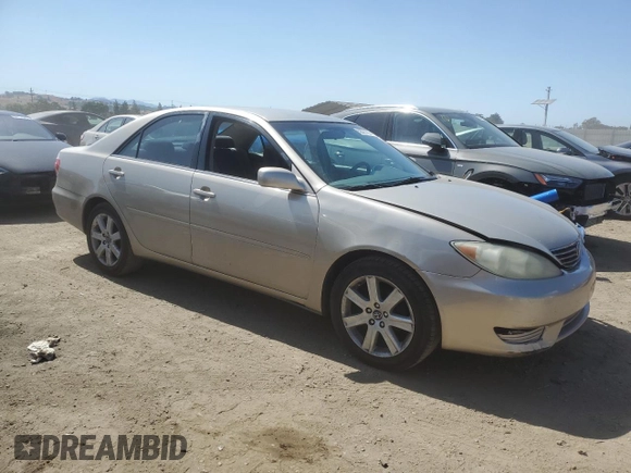 2005 Toyota Camry STD z VIN 4T1BE32K05U396288, wystawiony jako Copart lot #58361185 z przebiegiem 227 110 mil mil oraz Szkoda całkowita • Salvage title. Historia ofert i sprzedaży dostępna na DreamBid. Obrazek 4.