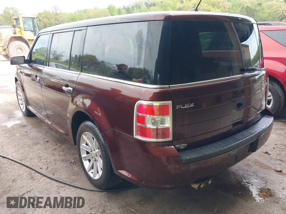2010 Ford Flex SEL z VIN 2FMHK6CC8ABA53708, wystawiony jako IAAI lot #42027987 z przebiegiem 279 909 mil mil oraz . Historia ofert i sprzedaży dostępna na DreamBid. Obrazek 3.