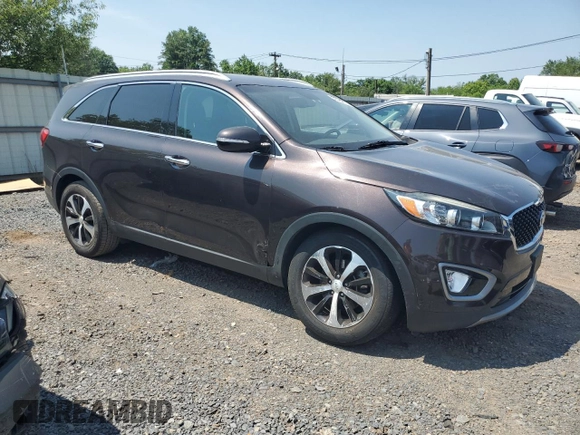 2017 Kia Sorento EX z VIN 5XYPH4A17HG278955, wystawiony jako Copart lot #58809575 z przebiegiem 44 997 mil mil oraz Szkoda całkowita • Salvage title. Historia ofert i sprzedaży dostępna na DreamBid. Obrazek 4.