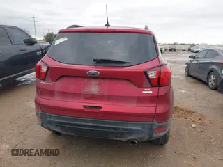 2019 Ford Escape SE with VIN 1FMCU0GD6KUB58201, listed as a IAAI auction lot 41433918 with 162,580 mi miles. Bid and sale history available at carsss.com. Image 16.