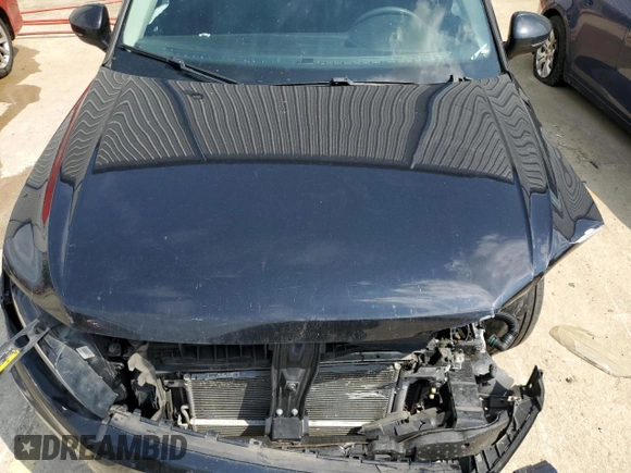 2018 Volkswagen Tiguan S с VIN 3VV0B7AX2JM105105, выставлен на аукционе Copart как лот 55282085 с пробегом 153 133 миль миль и На запчасти • Non repairable. История ставок и продаж доступна на DreamBid. Изображение 12.