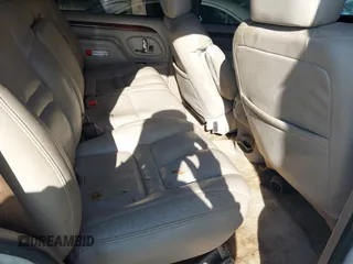 2000 Cadillac Escalade z VIN 1GYEK63R7YR226034, wystawiony jako IAAI lot #41224406 z przebiegiem 293 123 mil mil oraz . Historia ofert i sprzedaży dostępna na DreamBid. Obrazek 8.