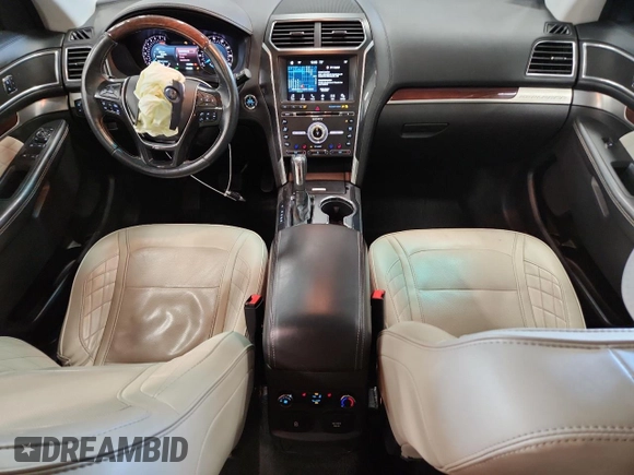 2017 Ford Explorer Platinum с VIN 1FM5K8HT6HGB06710, выставлен на аукционе Copart как лот 59512775 с пробегом 143 459 миль миль и Списание • Salvage title. История ставок и продаж доступна на DreamBid. Изображение 8.