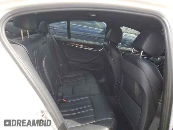 2018 BMW 5 Series 530i xDrive с VIN WBAJA7C50JWA73353, выставлен на аукционе Copart как лот 53952815 с пробегом 83 311 миль миль и Чистый • Clean title. История ставок и продаж доступна на DreamBid. Изображение 11.