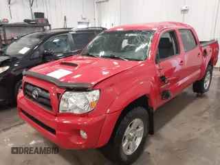 2007 Toyota Tacoma with VIN 5TELU42N37Z457266, listed as a IAAI auction lot 42043772 with 184,594 mi miles and . Bid and sale history available at DreamBid. Image 6.