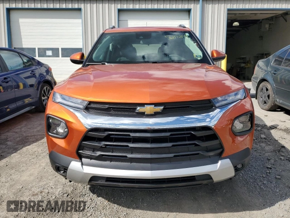 2022 Chevrolet TrailBlazer LT with VIN KL79MRSL2NB037485, listed as a Copart auction lot 56896854 with 5,355 mi miles and . Bid and sale history available at DreamBid. Image 5.