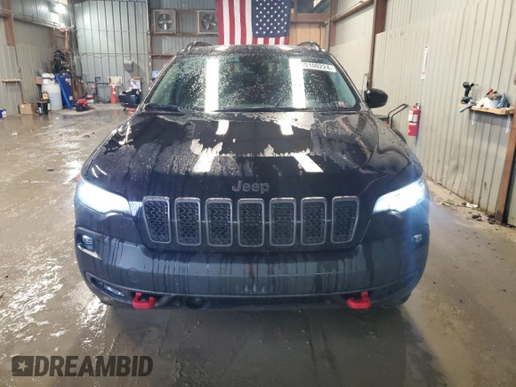 2022 Jeep Cherokee Trailhawk with VIN 1C4PJMBX3ND542576, listed as a Copart auction lot 85100224 with 18,911 mi miles and Salvage Title. Bid and sale history available at carsss.com. Image 5.
