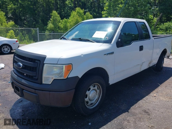 2013 Ford F-150 XL with VIN 1FTEX1CM8DFB15826, listed as a IAAI auction lot 42471324 with 354,738 mi miles and . Bid and sale history available at DreamBid. Image 20.