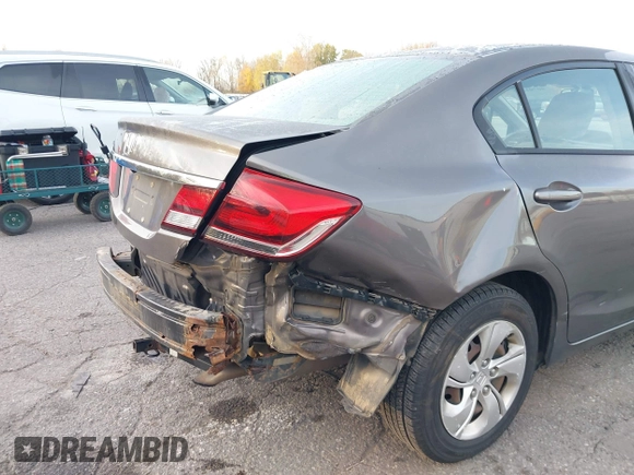 2013 Honda Civic LX with VIN 19XFB2F56DE053799, listed as a IAAI auction lot 40701262 with 191,234 mi miles and . Bid and sale history available at DreamBid. Image 6.