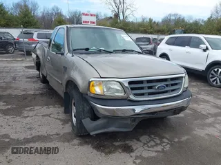 2003 Ford F-150 z VIN 2FTRX17L13CA34390, wystawiony jako IAAI lot #41869497 z przebiegiem 114 221 mil mil oraz . Historia ofert i sprzedaży dostępna na DreamBid. Obrazek 1.